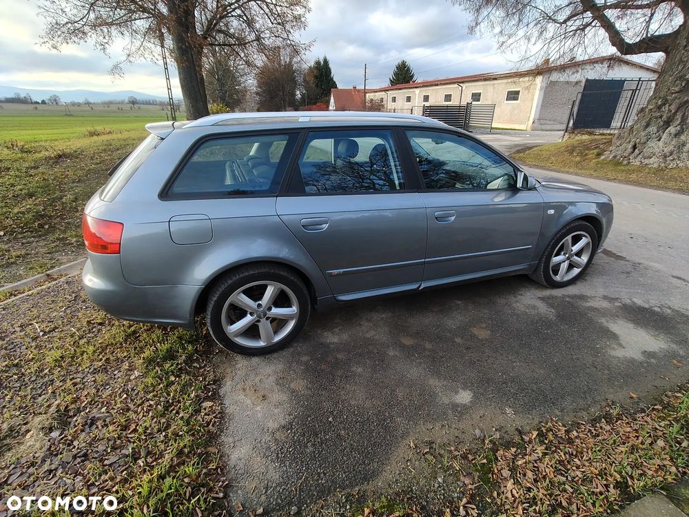 Audi A4 Avant 2.0 TDI DPF quattro - 5