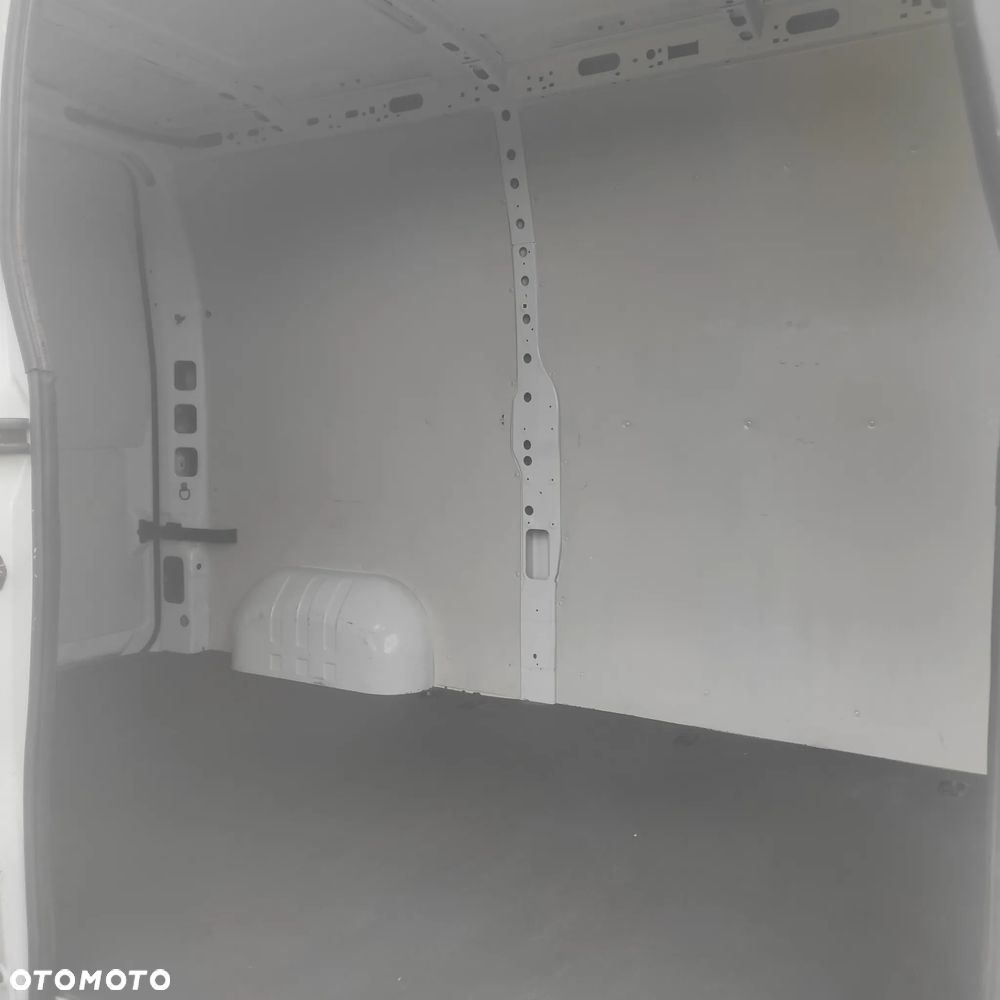 Renault Master - 16