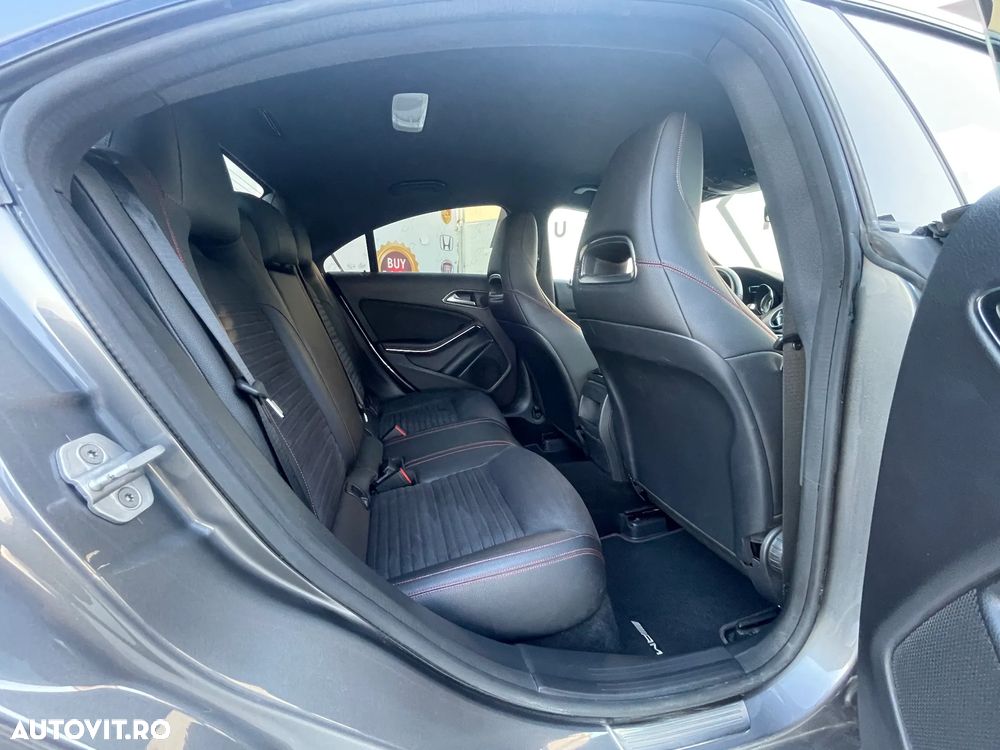Mercedes-Benz CLA 220 - 11