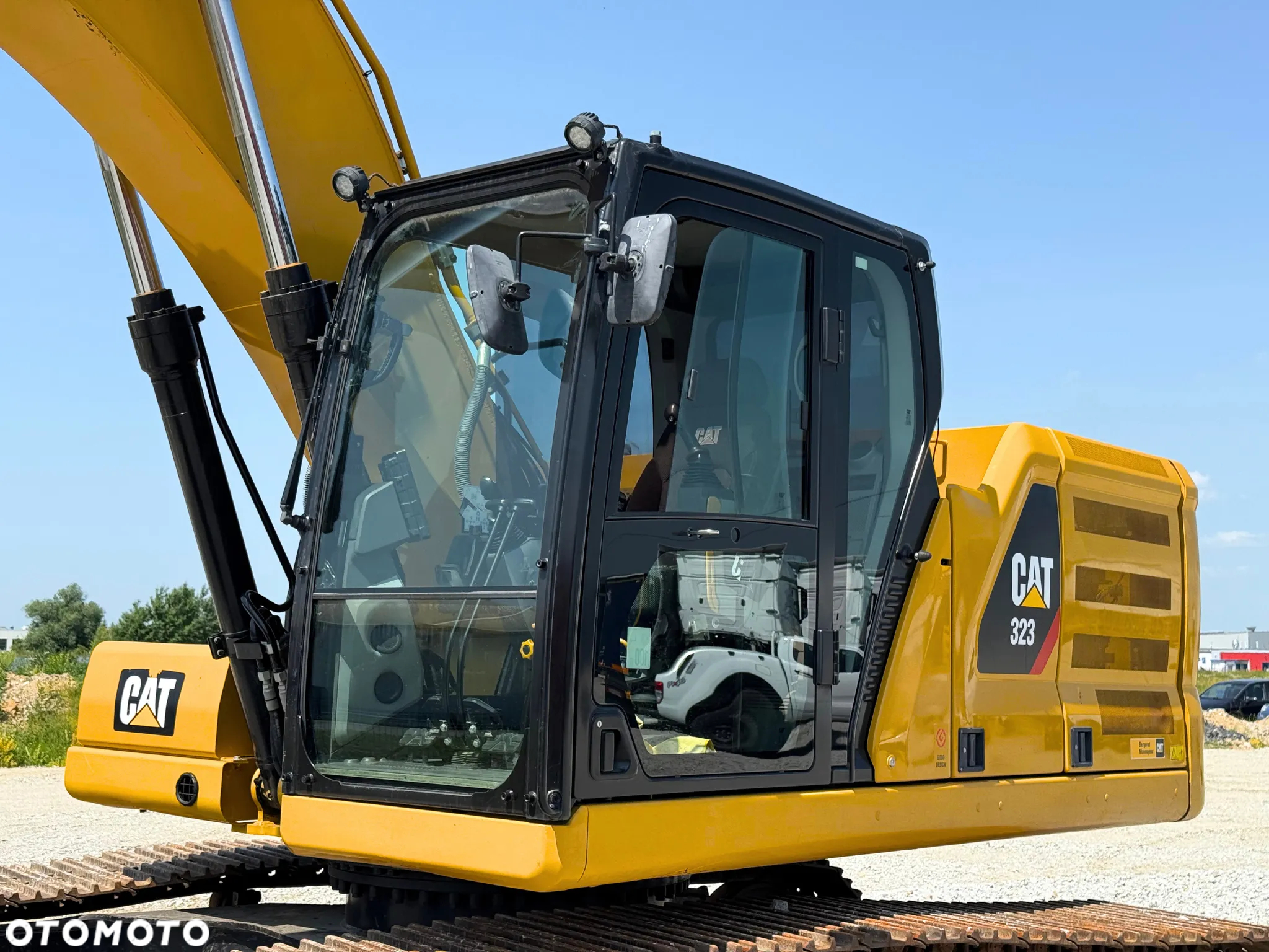 Caterpillar KOPARKA GĄSIENICOWA / 323 / 07B / 7306 mth / CAT - 13