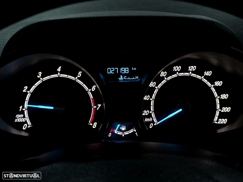 Ford Transit COURIER VAN - 11