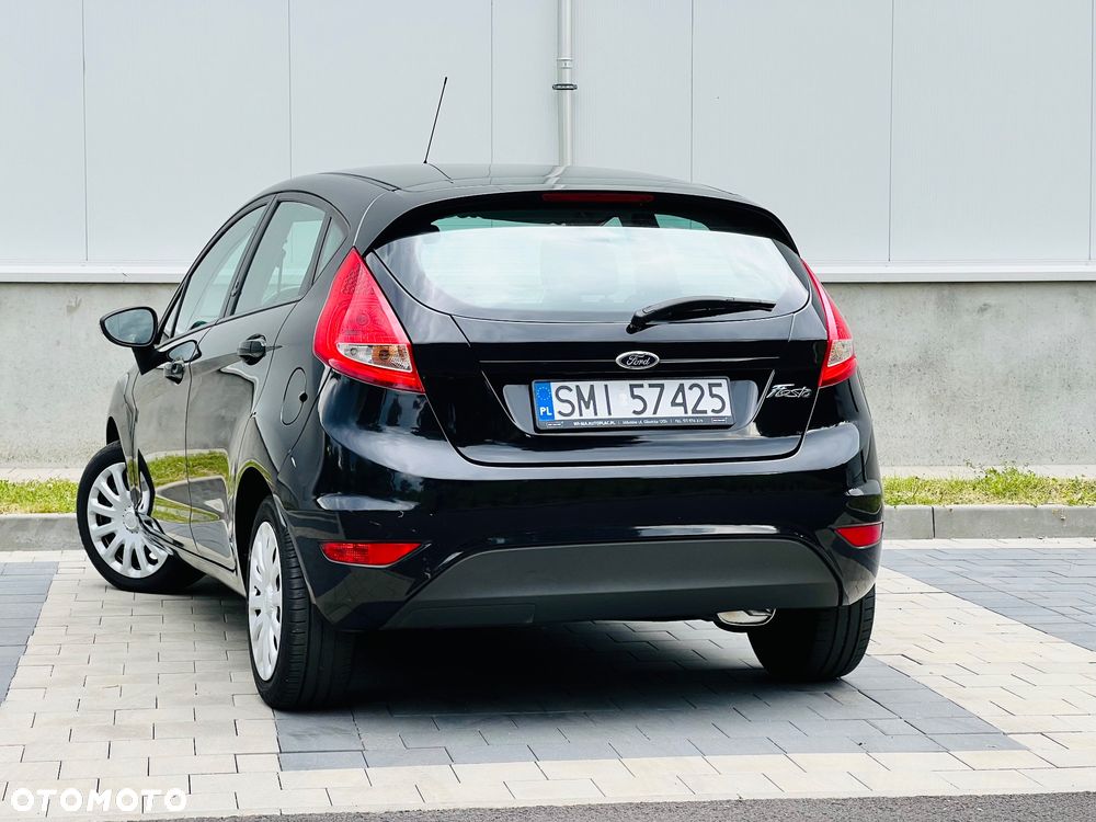 Ford Fiesta 1.25 Trend EU5 - 16