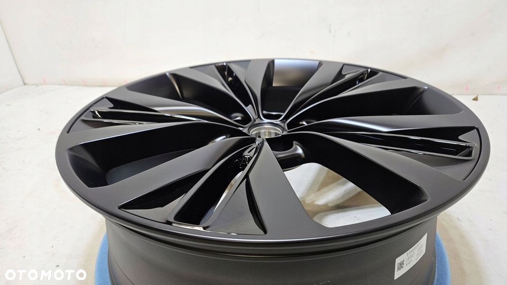 felga aluminiowa jaguar f-type 22'' 9j et45 5x108 mk8m-1007-ja nowa - 6