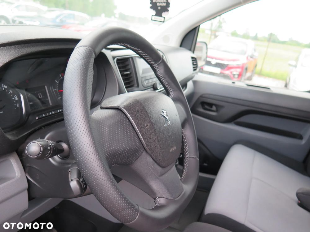 Peugeot Expert Kombi Long 2,8t - 17