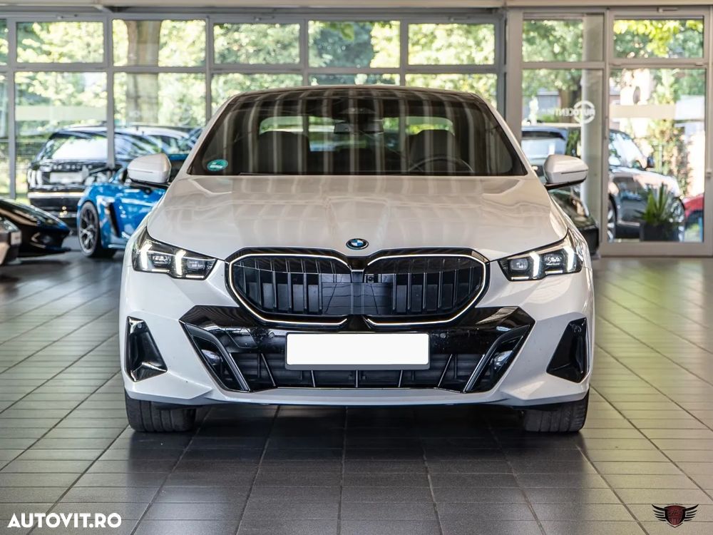 BMW Seria 5 550e xDrive Aut. - 2