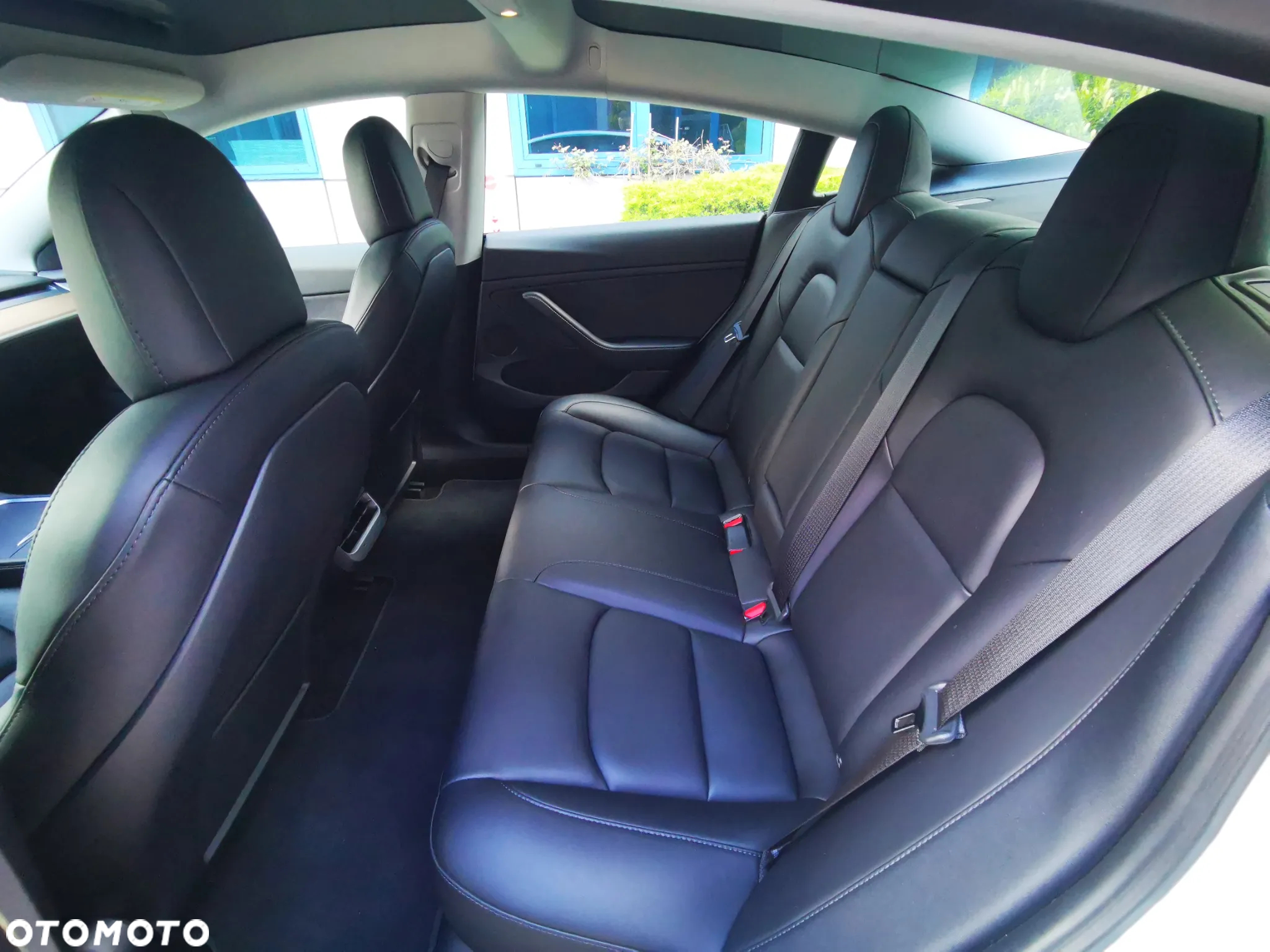 Tesla Model 3 - 21