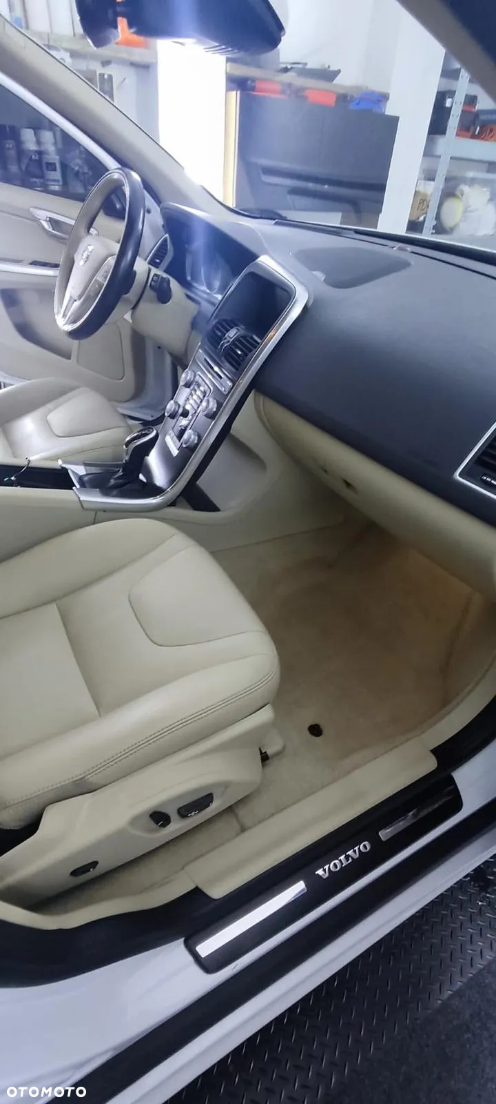 Volvo XC 60 - 11