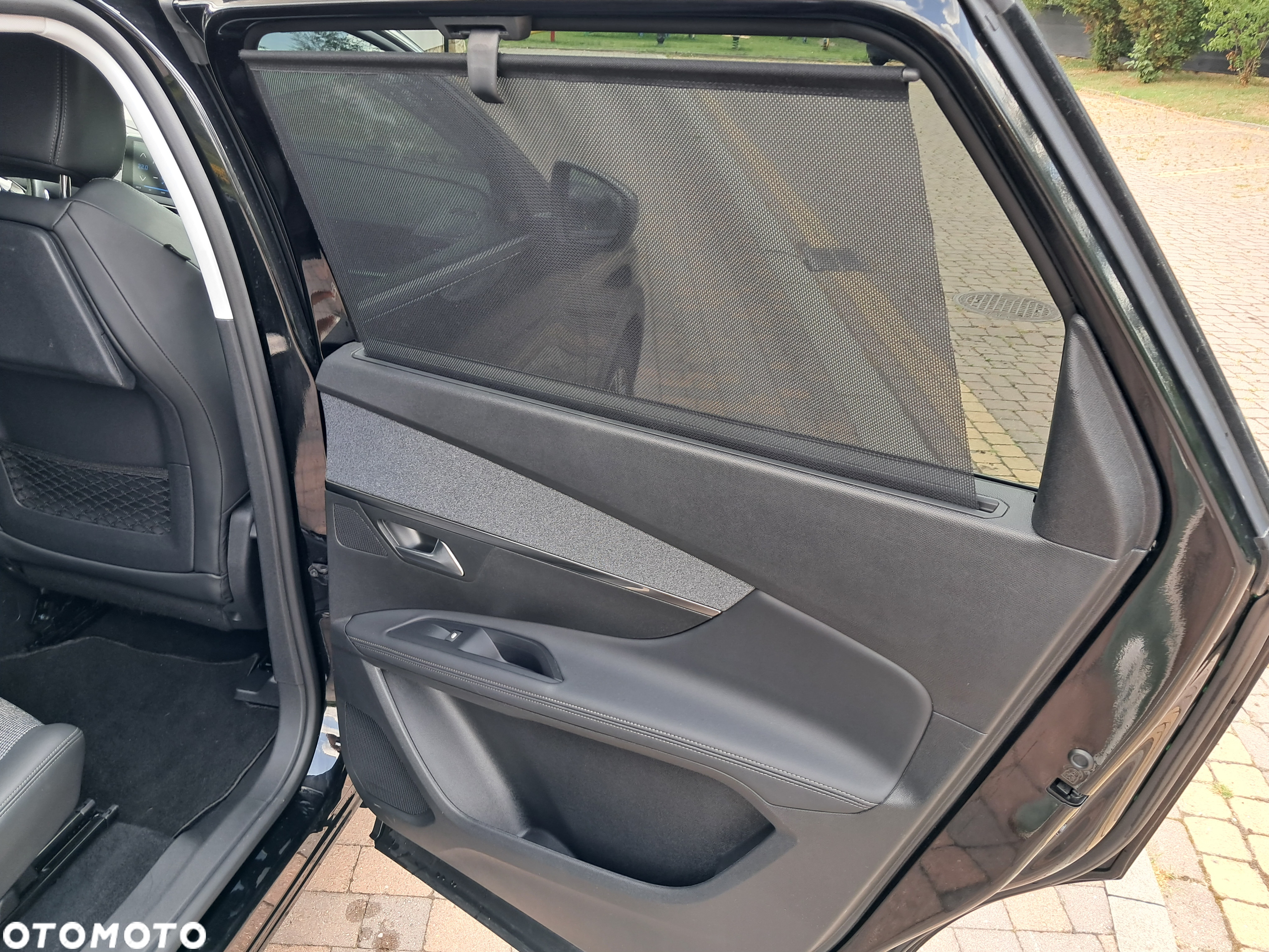Peugeot 5008 1.5 BlueHDi Allure S&S EAT8 - 19