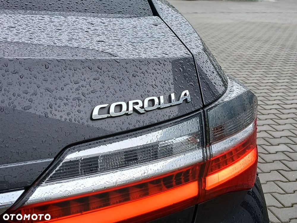 Toyota Corolla - 38