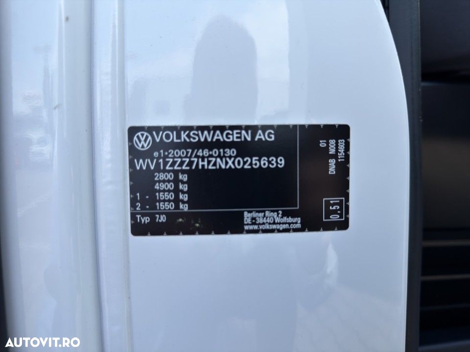 Volkswagen Transporter - 22