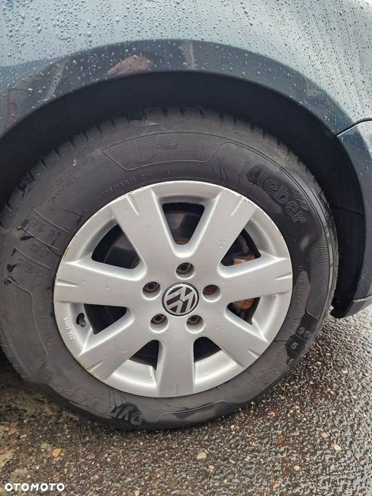 Volkswagen Golf V 1.4 FSI Comfortline - 25