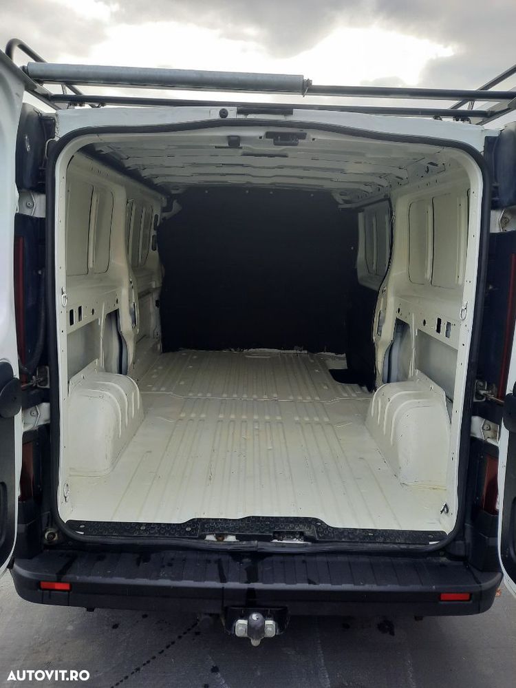 Renault Trafic - 9
