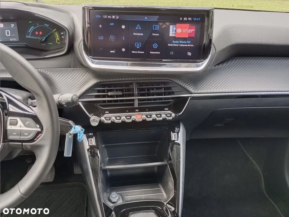 Peugeot 208 Elektromotor 136 Allure - 12