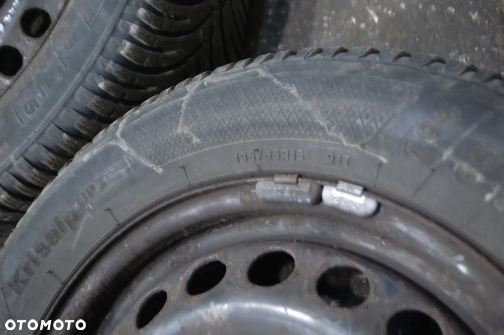 FELGI STALOWE + OPONY ZIMOWE 1K0601027C 5X112 ET47 6J VW GOLF V TOURAN 195/65R15 - 23
