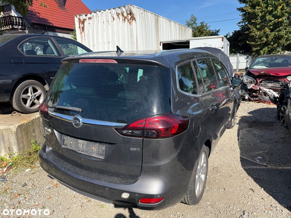 Opel Zafira 2.0 CDTI Cosmo - 11