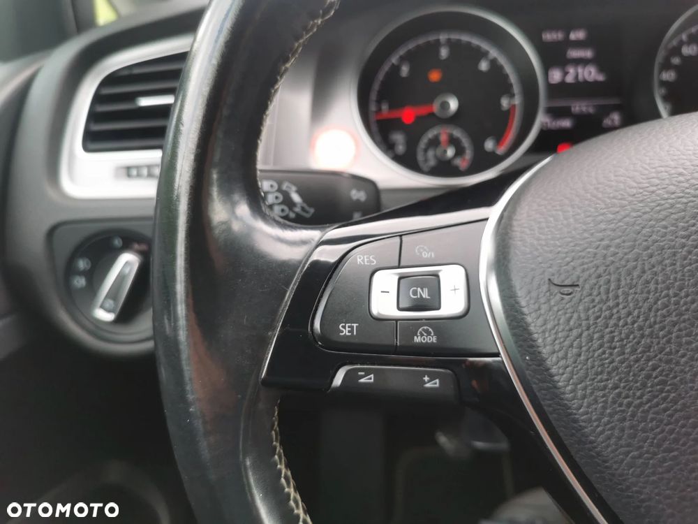 Volkswagen Golf 2.0 TDI 4Motion BlueMotion Technology Lounge - 14