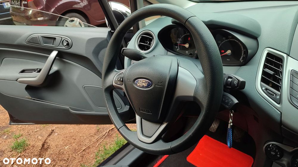 Ford Fiesta 1.25 Champions Edition - 2