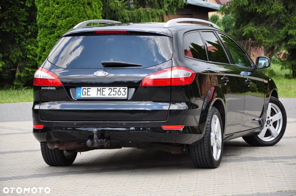 Ford Mondeo 2.0 FF Ghia - 14