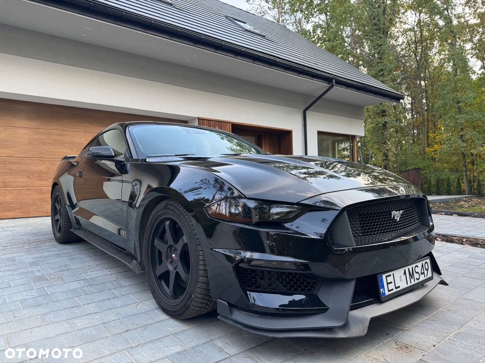 Ford Mustang 2019 photo 2