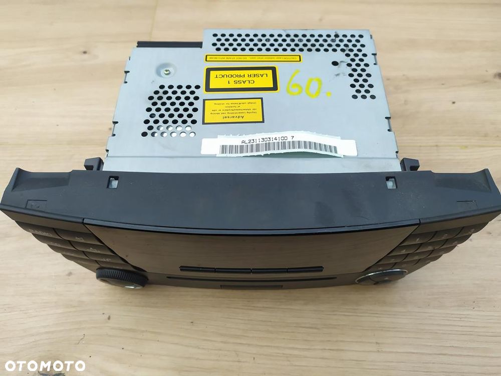 MERCEDES W211 W219 CLS RADIO CD IGŁA A2118209889 MF2311 - 2