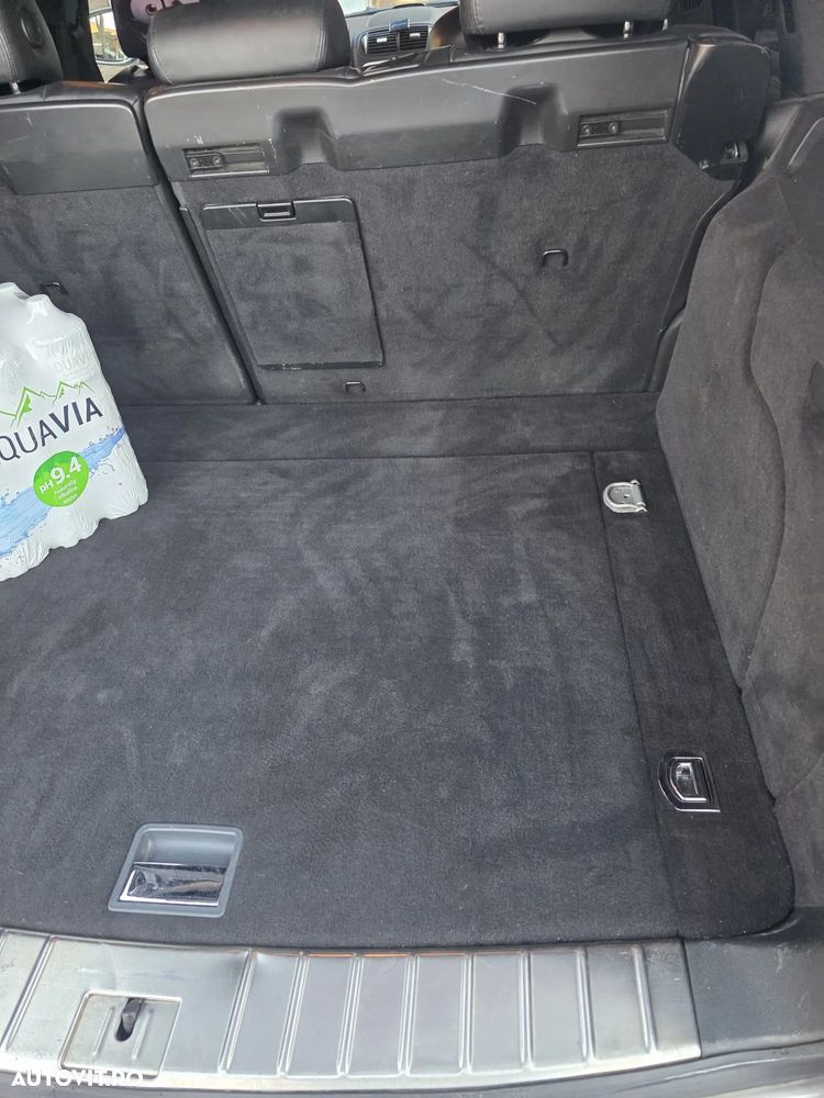 Porsche Cayenne - 12