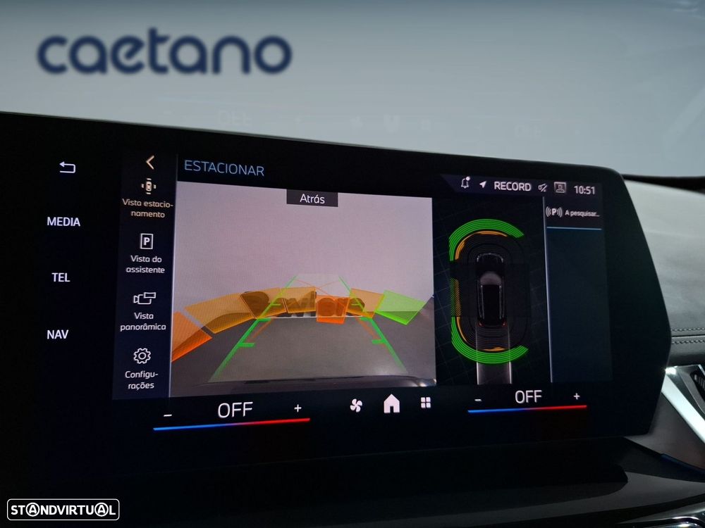 BMW iX1 eDrive20 - 24