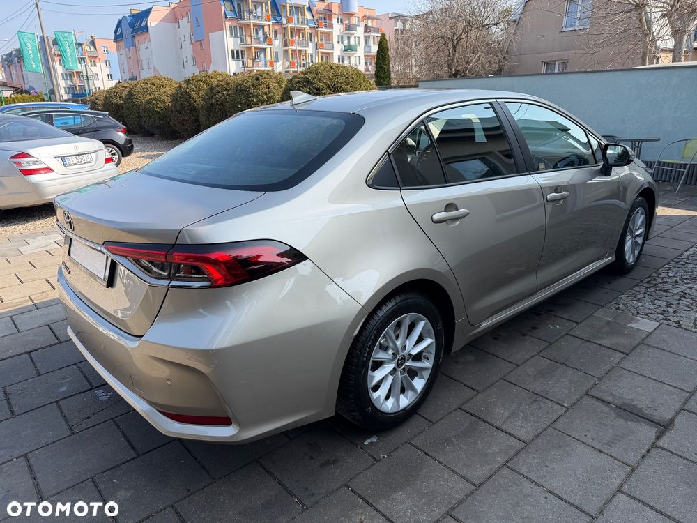 Toyota Corolla 1.5 Comfort - 15