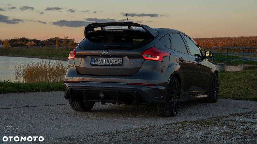 Ford Focus 2.3 EcoBoost RS - 9
