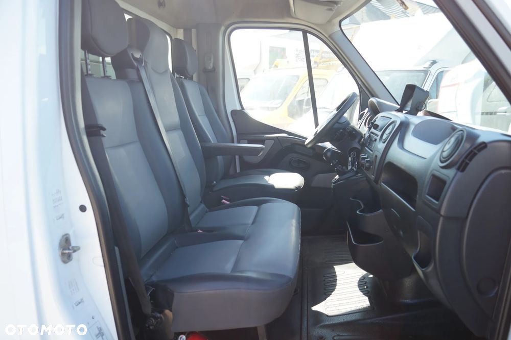 Renault Master - 25