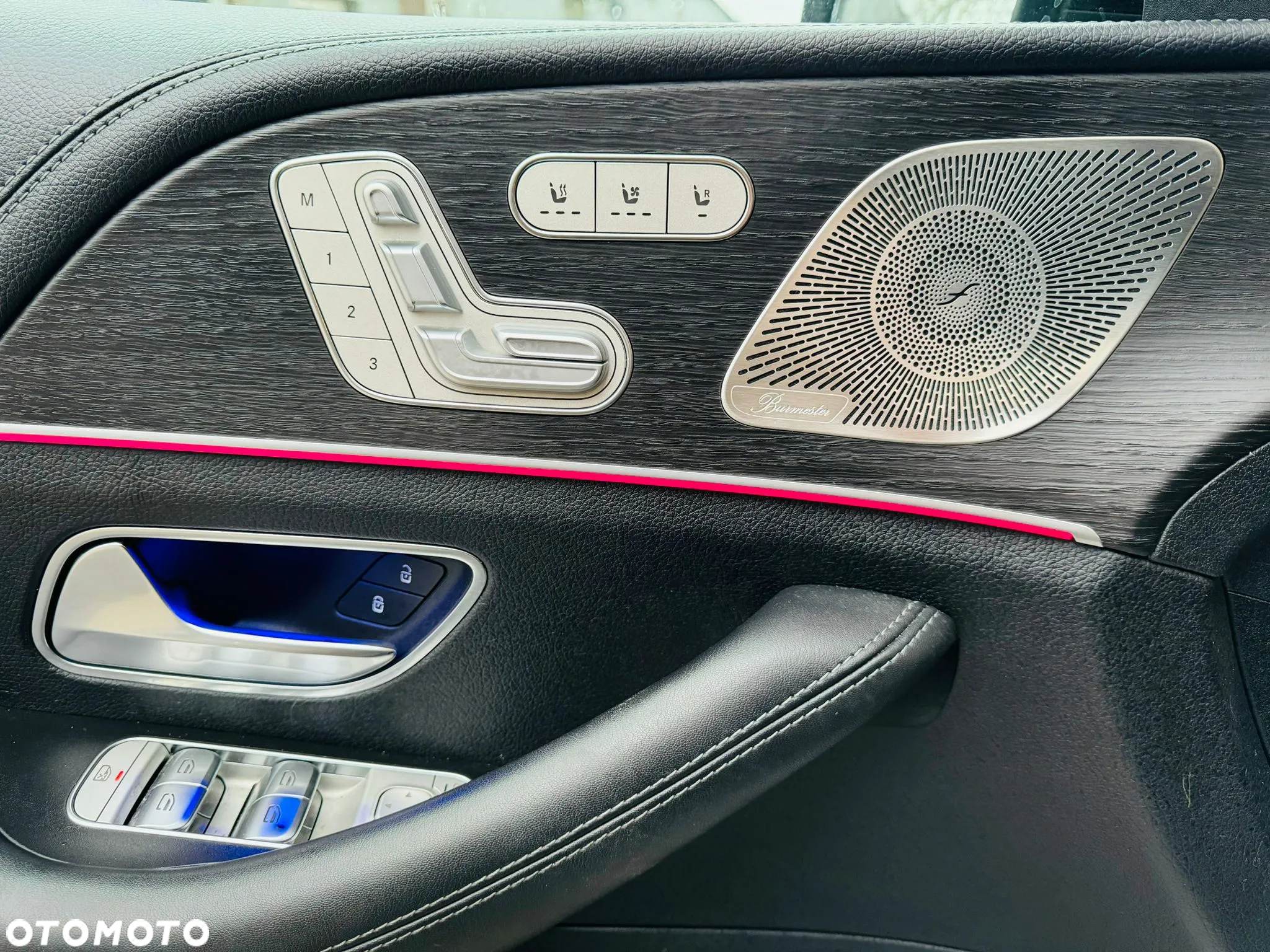 Mercedes-Benz GLE - 23
