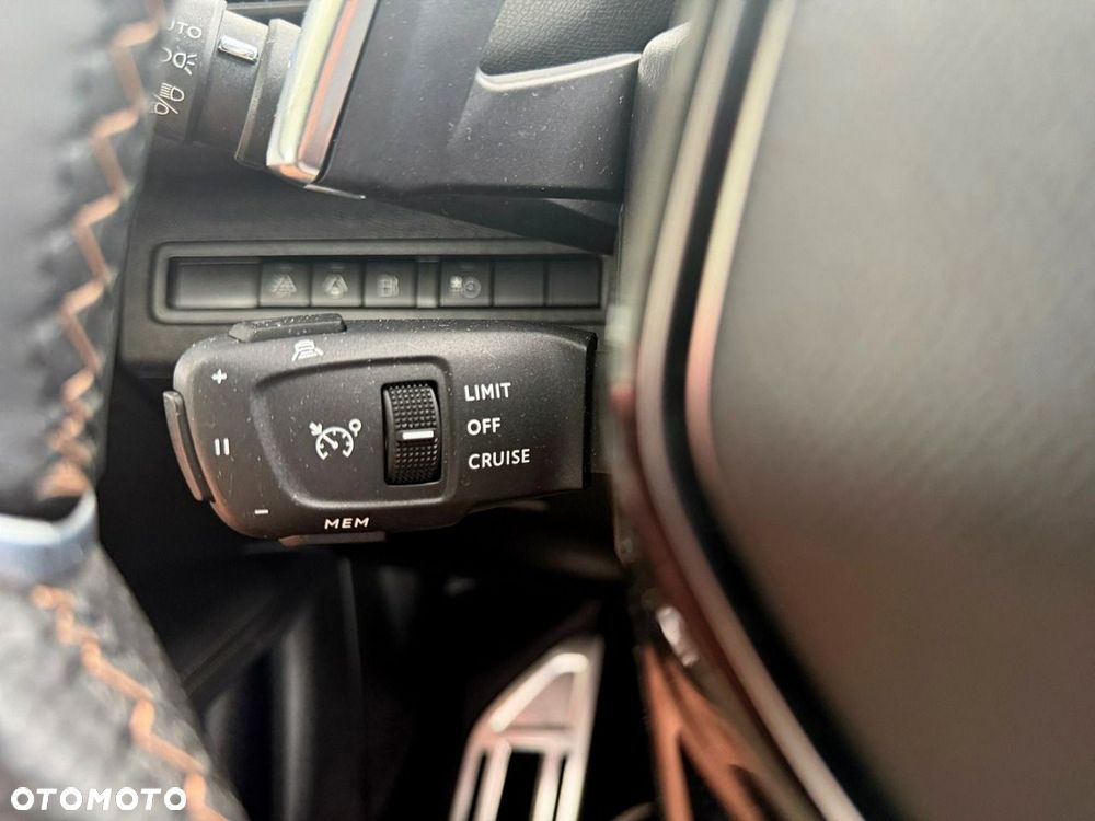 Peugeot 3008 - 31