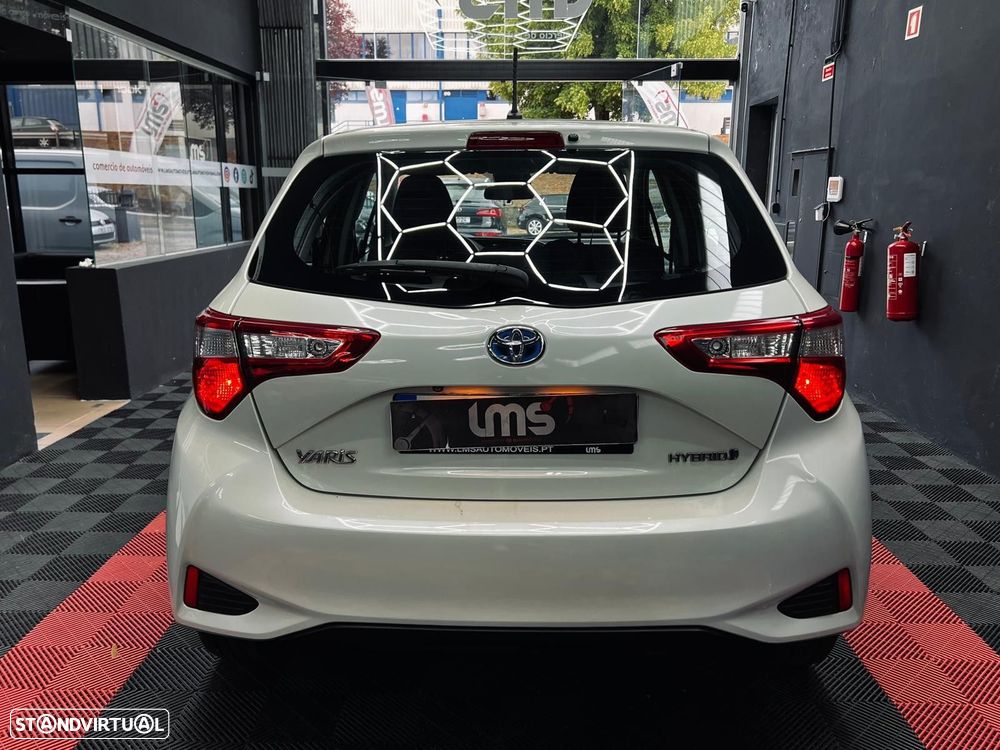 Toyota Yaris 1.5 HSD Comfort - 10