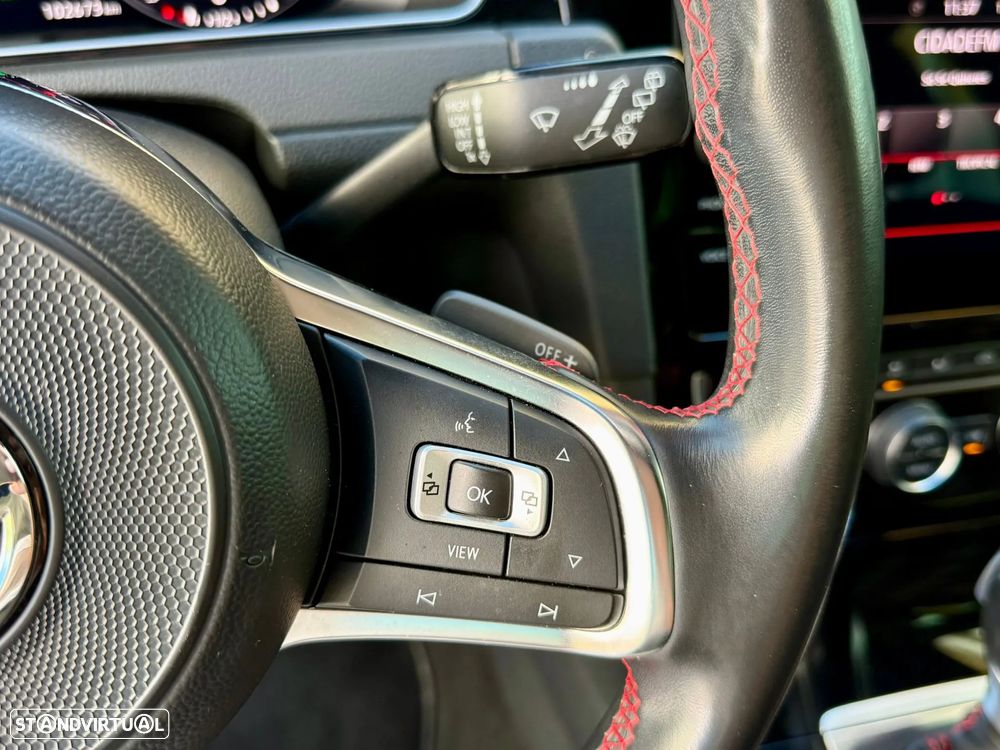 VW Golf 2.0 TSI GTI DSG Performance - 22