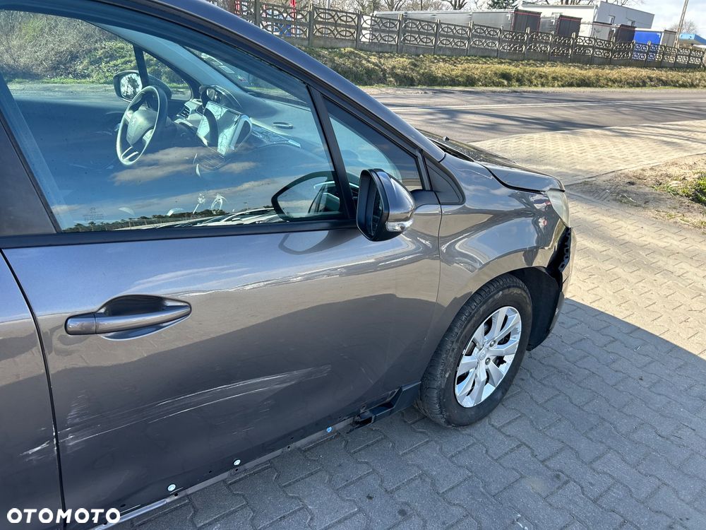 Peugeot 2008 - 18