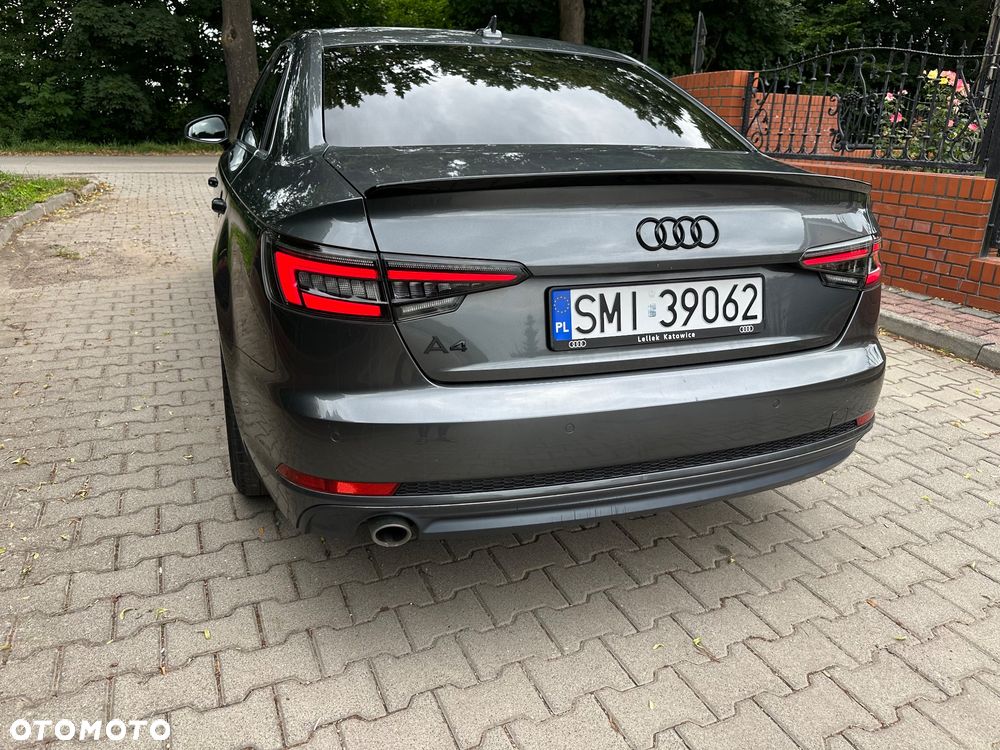 Audi A4 Limousine - 4