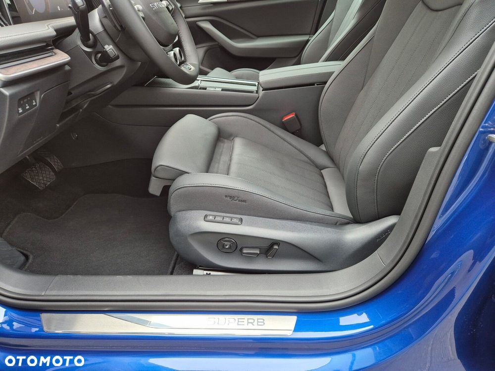 Skoda Superb 2.0 TSI 4x4 L&K DSG - 19