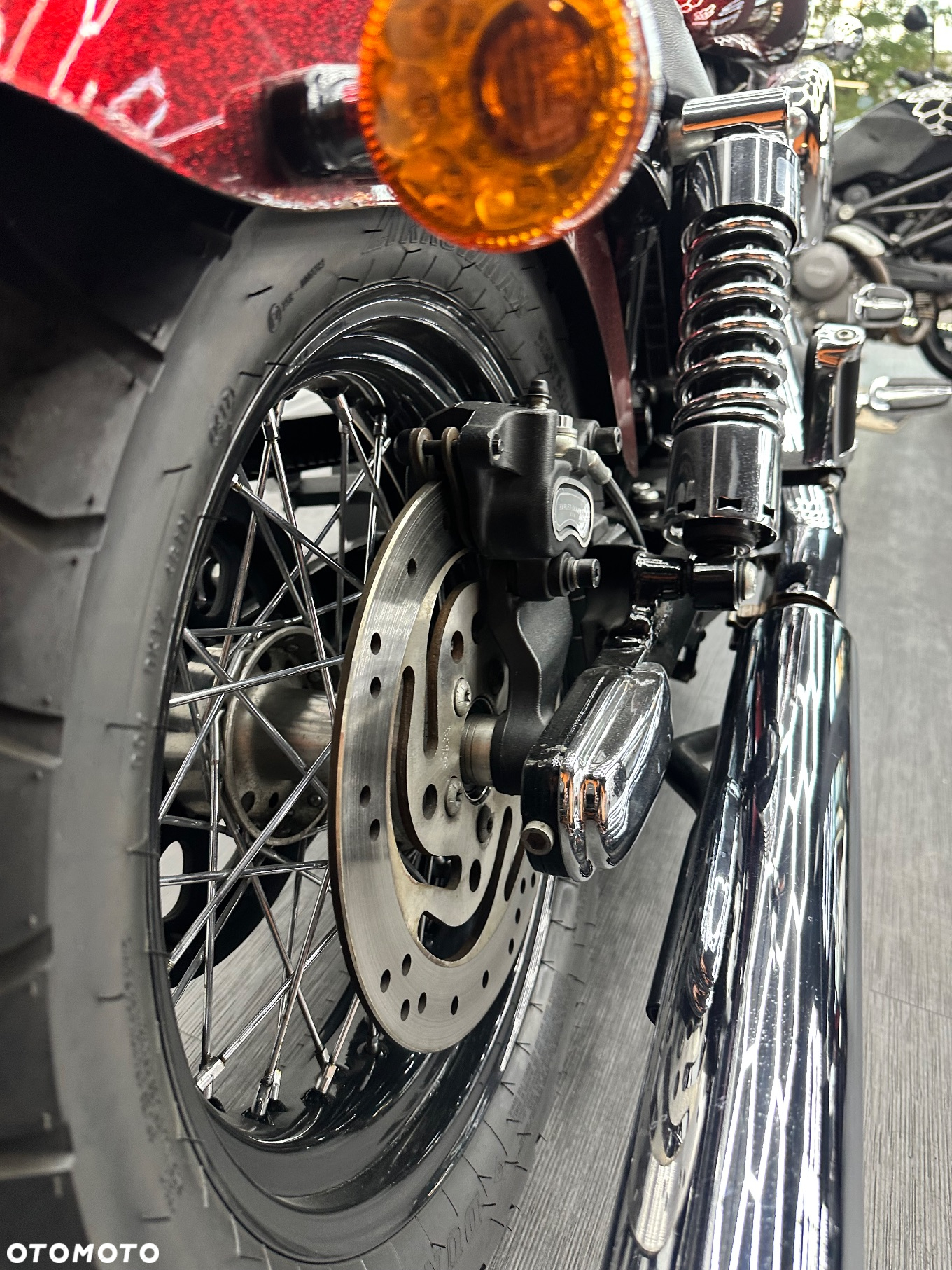 Harley-Davidson Dyna Street Bob - 13