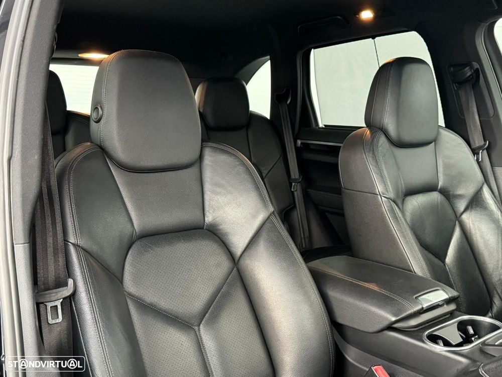 Porsche Cayenne Tiptronic - 18