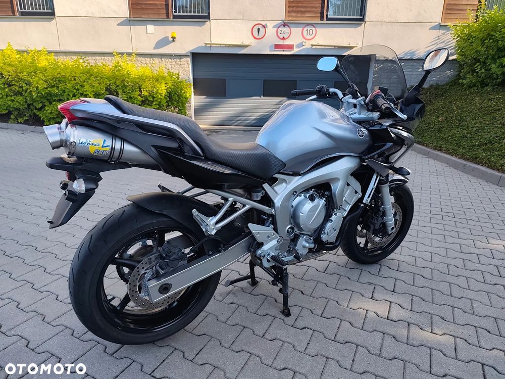 Yamaha FZ6 - 5