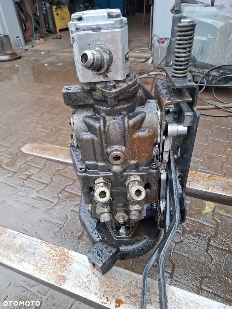 Pompa hydrauliczna bobcat - 4