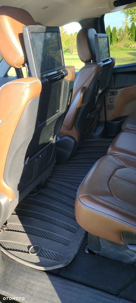 Chrysler Pacifica - 9
