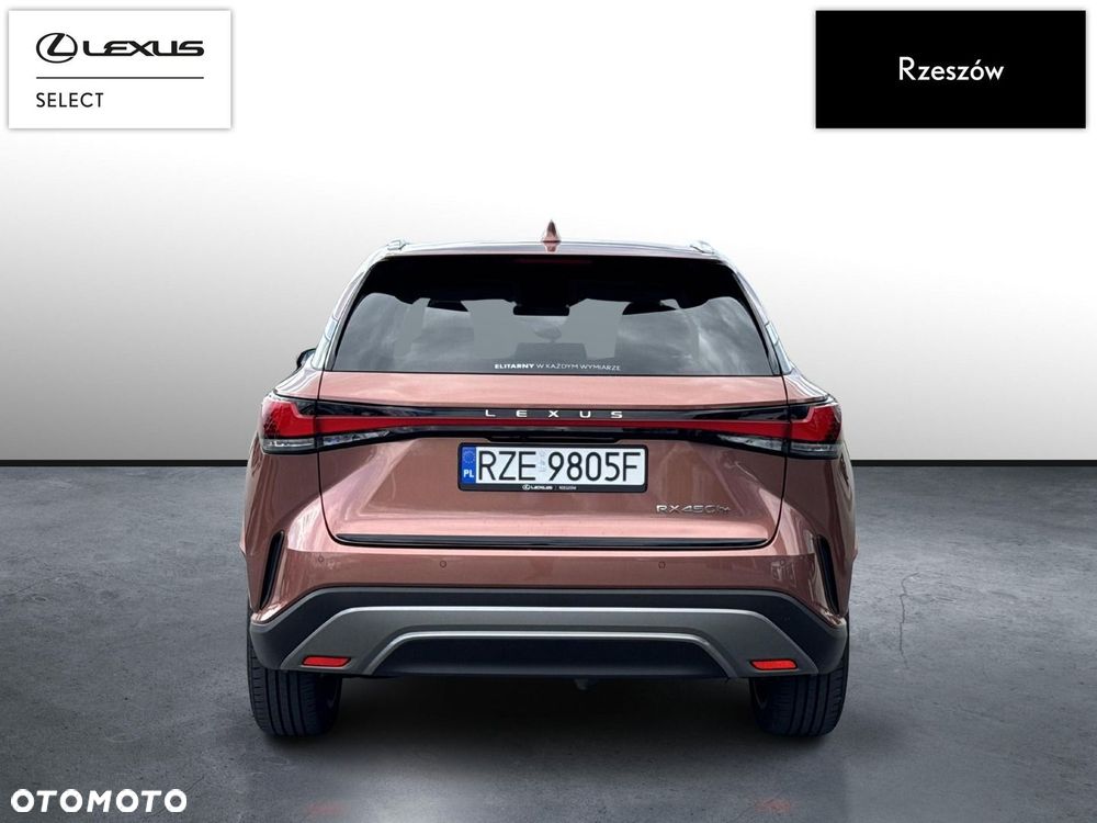 Lexus RX 450h+ Omotenashi - 4