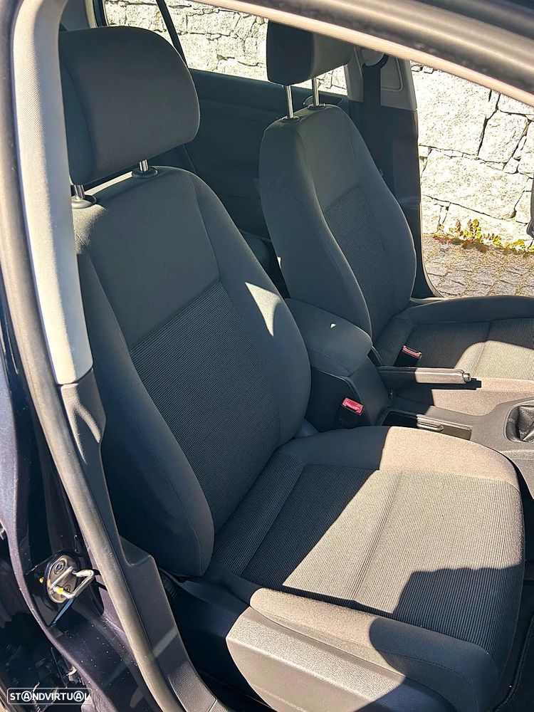 VW Golf 1.4i Confortline - 8