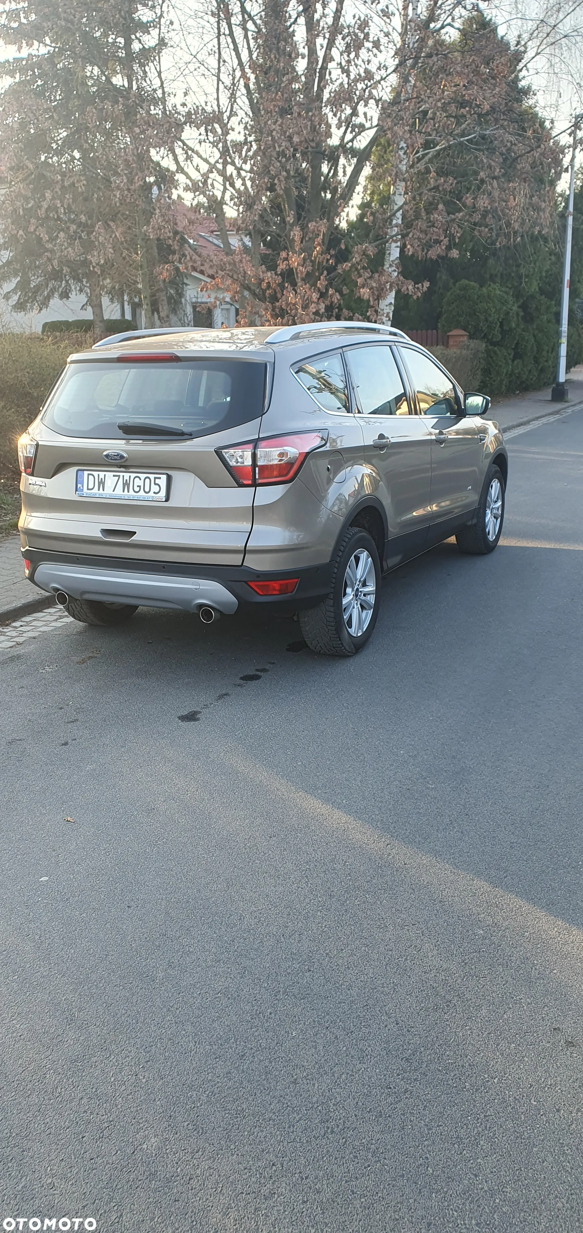Ford Kuga - 5