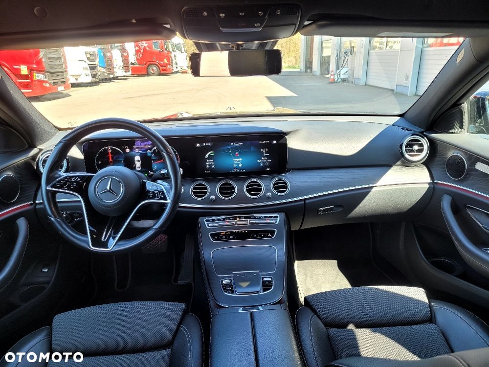 Mercedes-Benz Klasa E 200 Avantgarde - 11