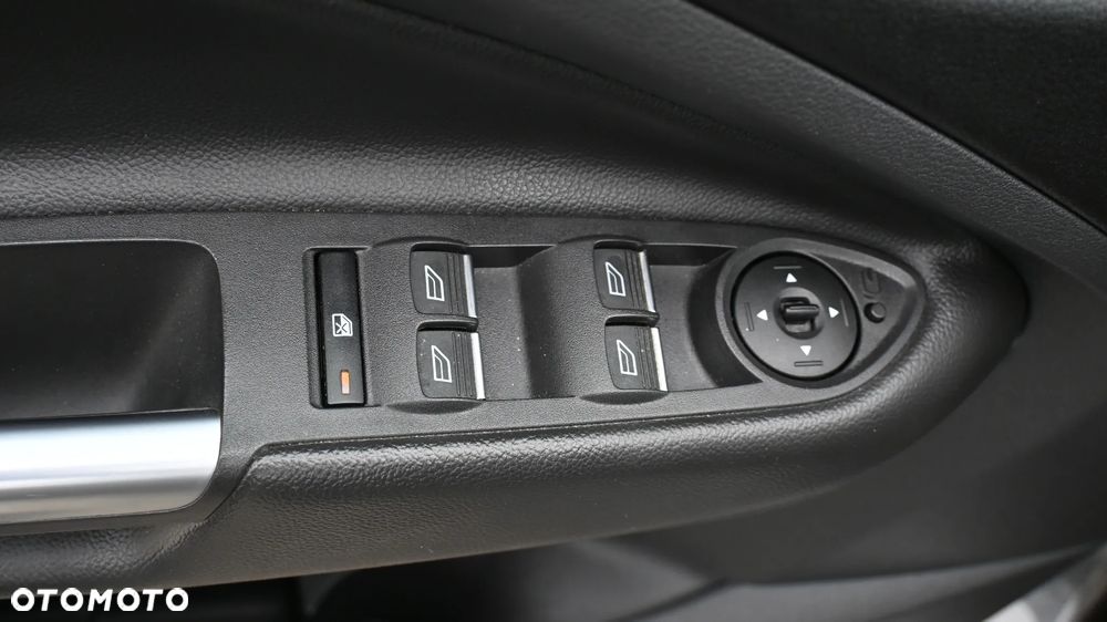 Ford Kuga ver-1-5-ecoblue-titanium - 19