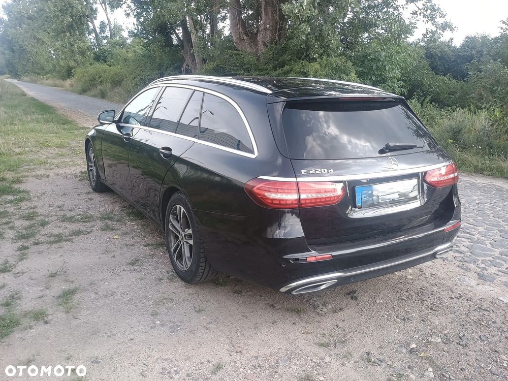Mercedes-Benz Klasa E 220 d 9G-TRONIC Avantgarde - 4