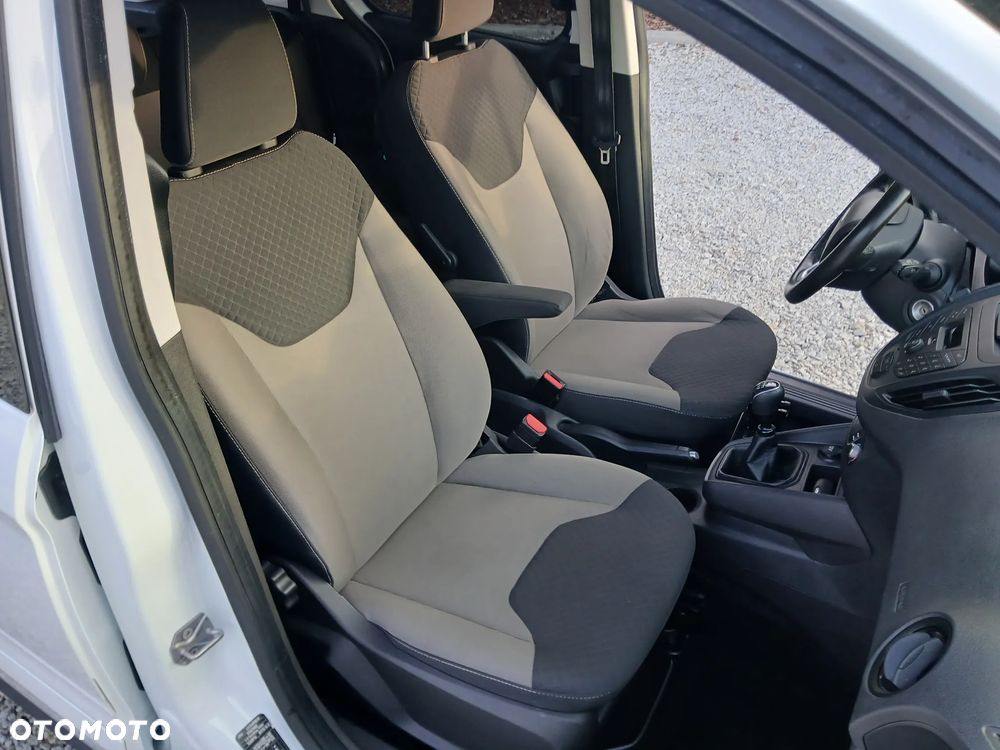 Ford Tourneo Courier 1.5 TDCi Trend - 20
