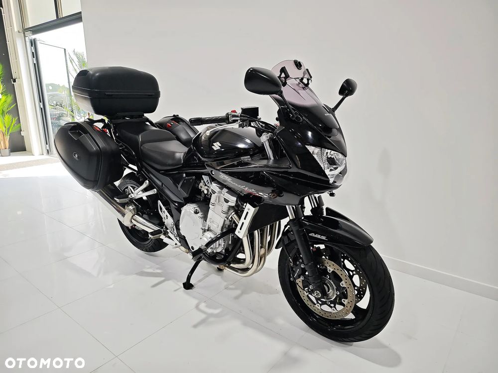 Suzuki Bandit - 2