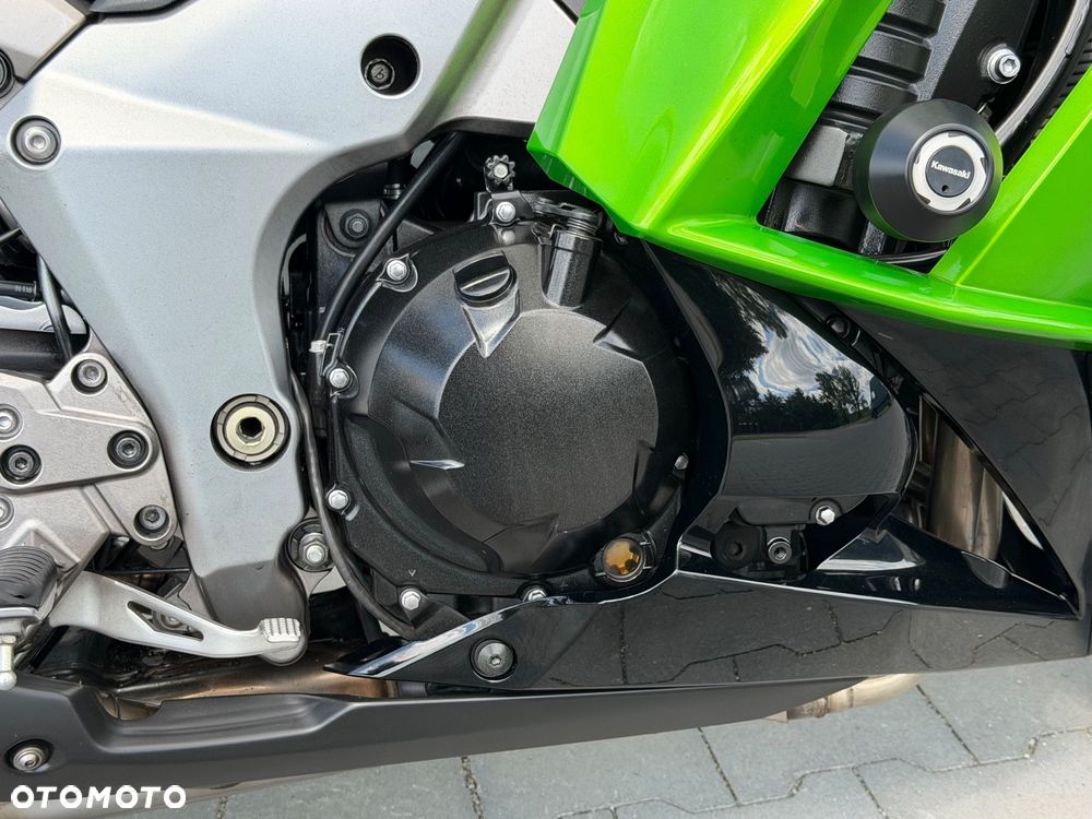 Kawasaki Ninja 1000 SX - 16